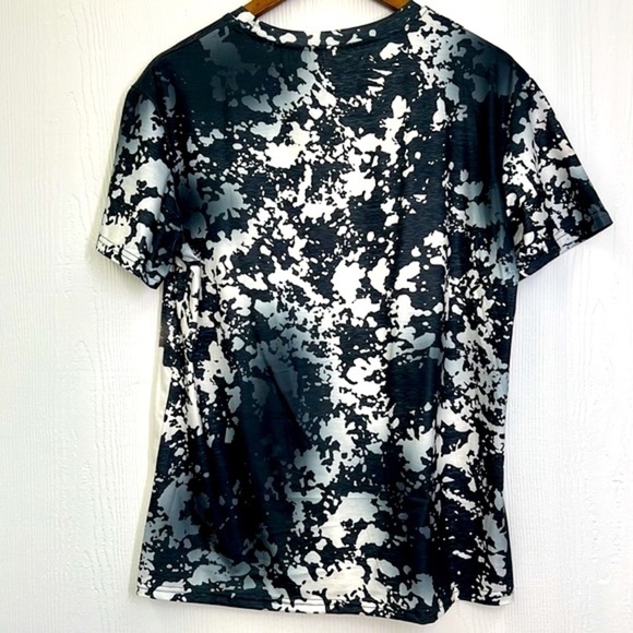 Gildan - Morgan Wallen Cowboy Steer Skull Leppard Bleach T Shirt Size Medium - Picture 10 of 10